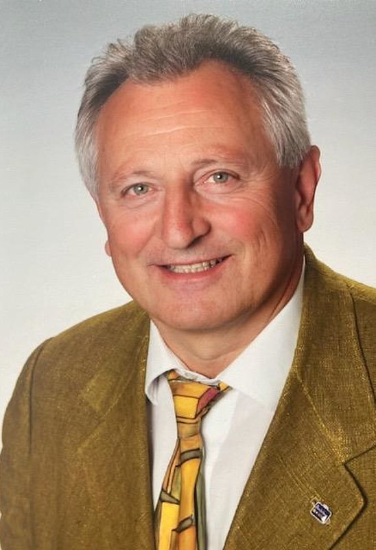 Günther Dollhäubl Günther Dollhäubl